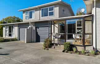 2/32 Abberley Crescent, Saint Albans
