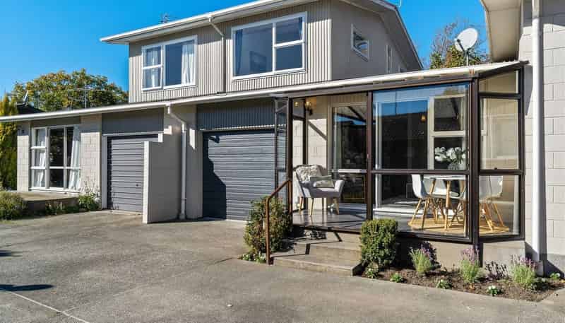 2/32 Abberley Crescent, Saint Albans