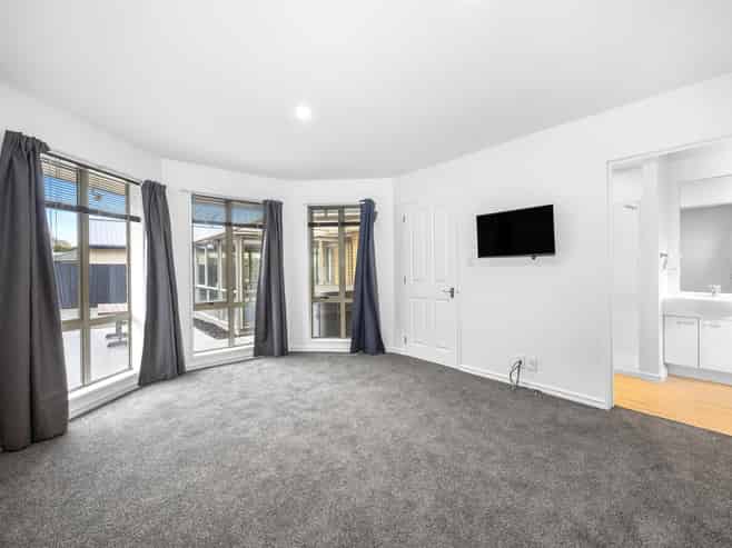 3 Ti Rakau Drive, Ferrymead