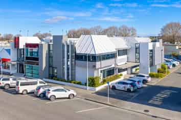 Napier Office Asset with Scale, Presence and Vacant Possession