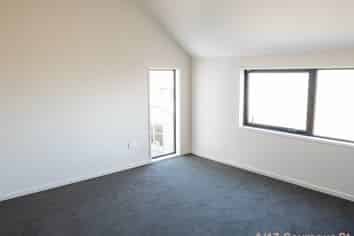 A/17  Seymour Street, Hornby