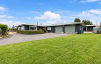 17 Brewster Road, Pukekawa