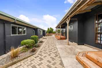 17 Brewster Road, Pukekawa