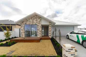 10 Ruia Crescent, Cambridge