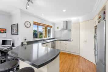 52 Lowes Road, ROLLESTON