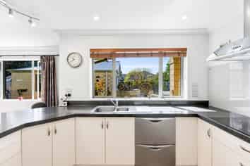 52 Lowes Road, ROLLESTON