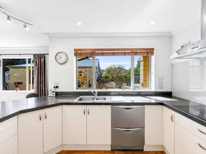 52 Lowes Road, ROLLESTON