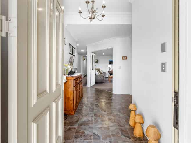 52 Lowes Road, ROLLESTON