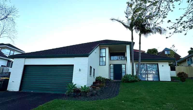 1/70 Gosford Drive, Botany Downs