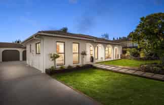 35 Luton Avenue, Sunnyhills