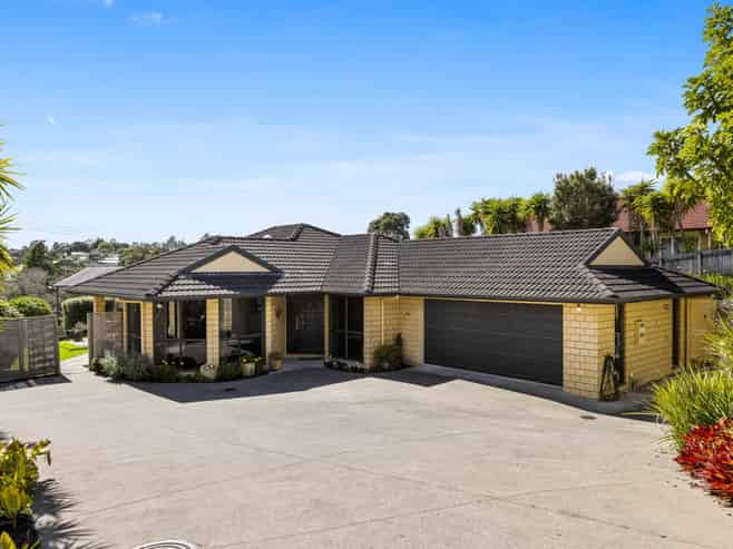 40 Rivervale Grove, Stanmore Bay