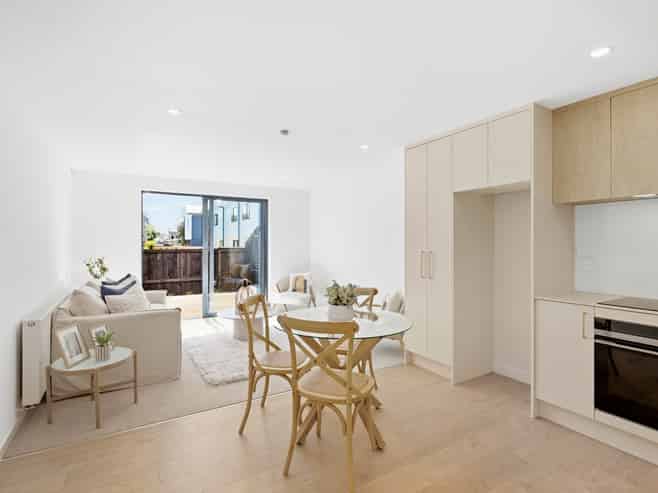 4/65 Ruskin Street, Addington