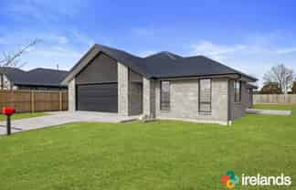 4 Cedric Place, Darfield