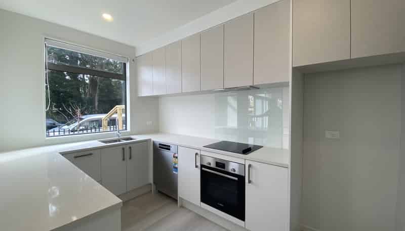 2/2 Moor Avenue, Te Atatu Peninsula