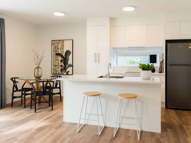 6/1 Karoro Court, Hobsonville