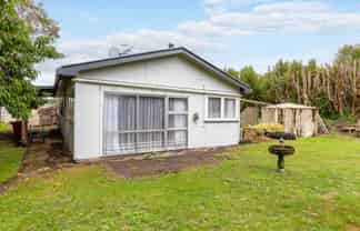 17 Martin Road, Papatawa