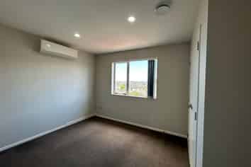 4 Shandon Street, Flat Bush