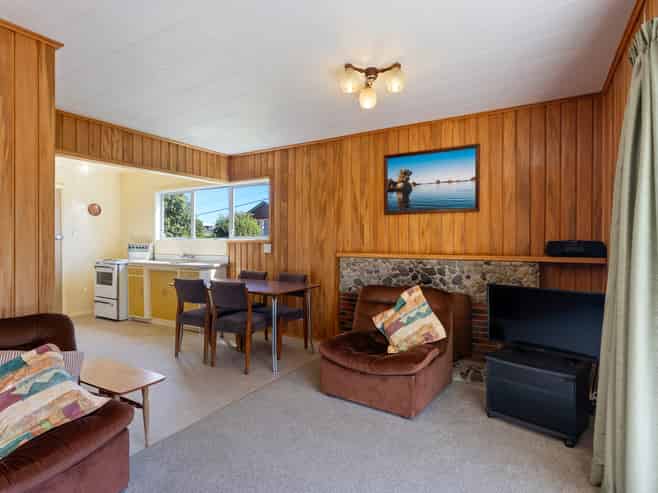 96 Field Way, Waikanae Beach