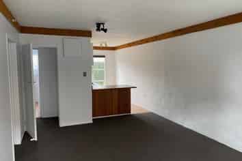 2/122 Firth Street, Hamilton East