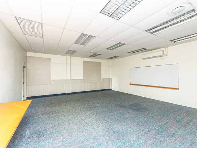 Multi office complex