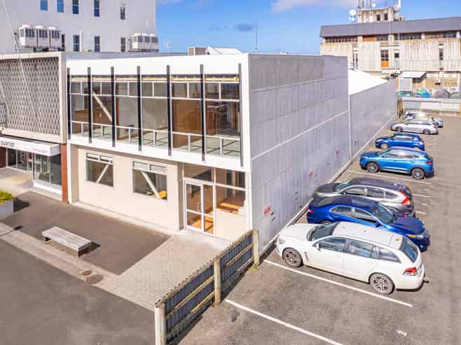 Multi office complex