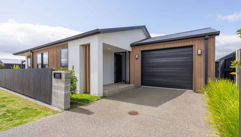 3 Friesian Way, Papamoa