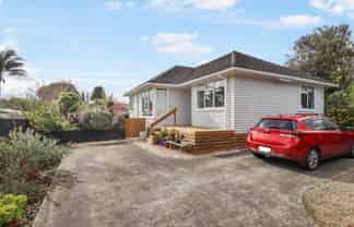 32A Buller Crescent, Manurewa