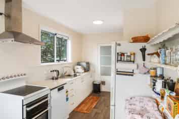 32A Buller Crescent, Manurewa