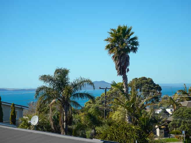 23a Carlisle Road, Browns Bay