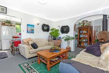 Gisborne - Address withheld