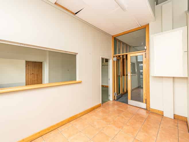 Multi office complex