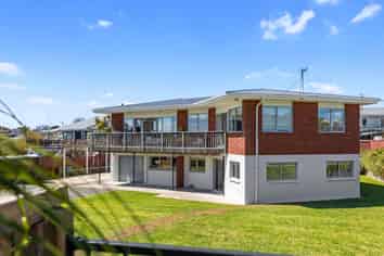 4 Margaret Road, Bellevue