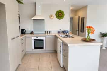 25C Hall Street, Pukekohe