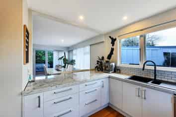 34 Wayside Avenue, Burnside