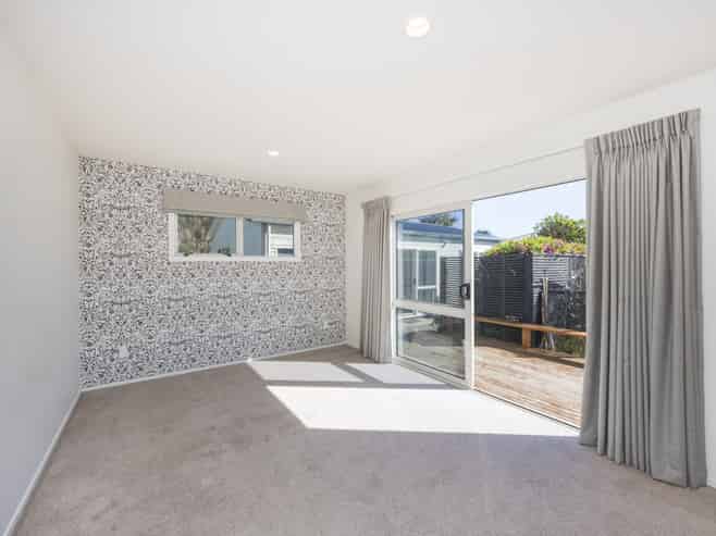 44 Hunia Terrace, Himatangi Beach