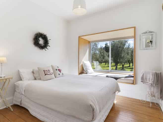 49 Oxford Street, Martinborough