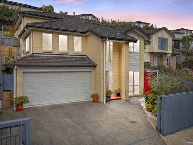 80 Kaipatiki Road, Glenfield