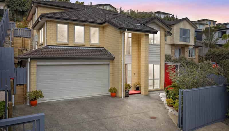 80 Kaipatiki Road, Glenfield