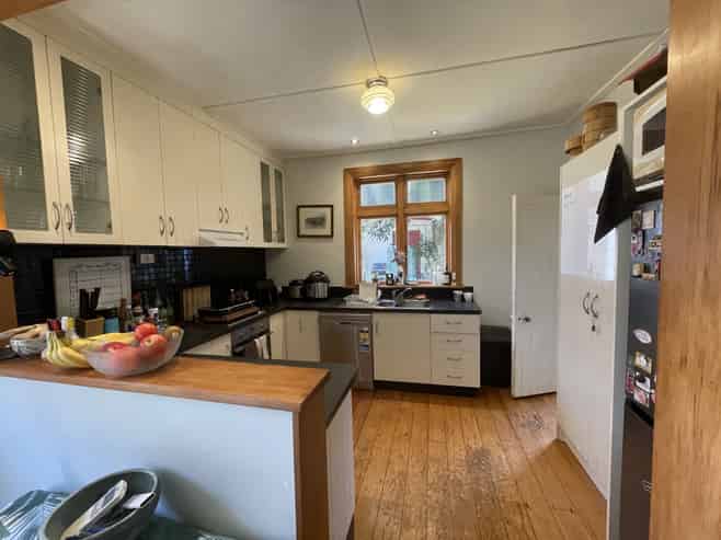 3 The Parade, Island Bay