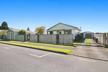 30 Memorial Place, Waitara