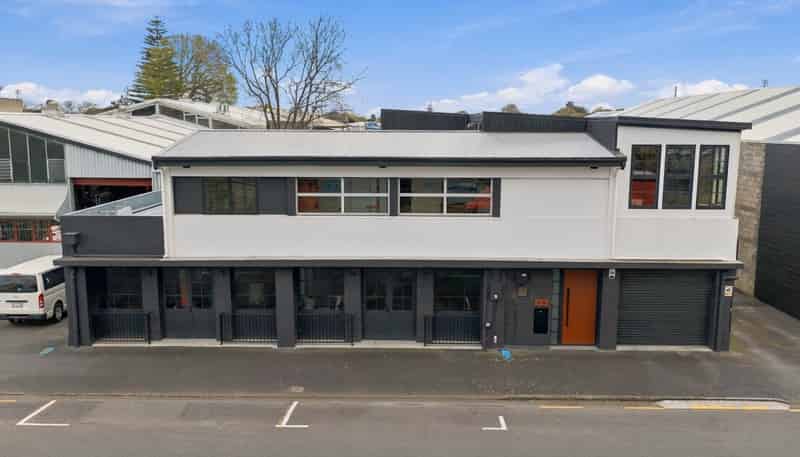 10 High Street, Frankton