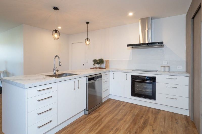 ASHBURTON – MODERN THREE BEDROOM, TWO BATHROOM, DOUBLE GARAGE 3