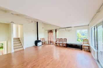 152 Weatherly Road, Torbay
