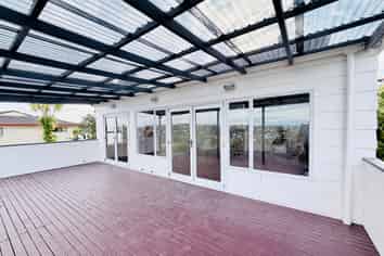 152 Weatherly Road, Torbay