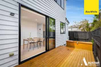 5 Larissa Avenue, Henderson