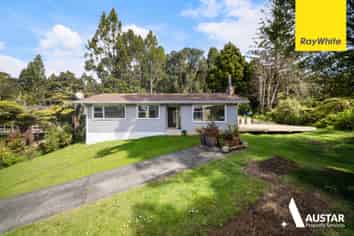 159 Laingholm Drive, Laingholm