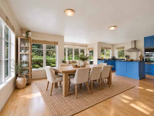 36 Golf Road, Epsom