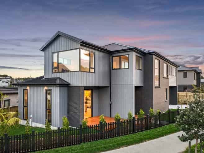 27 Streamview Way, Long Bay