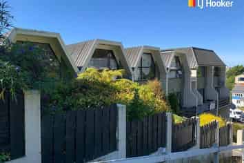 3/93 Queen Street, North Dunedin