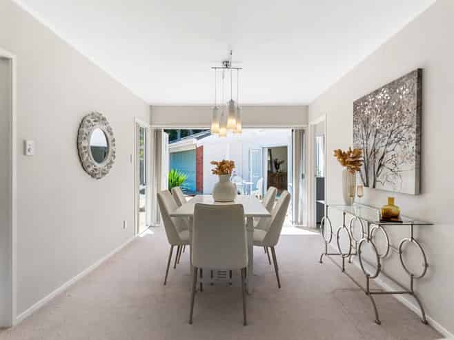 15 Pickwick Parade, Mellons Bay